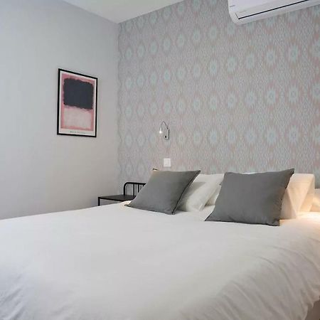 Luxury Apartment Merced By Nagoa Homes مالقة المظهر الخارجي الصورة