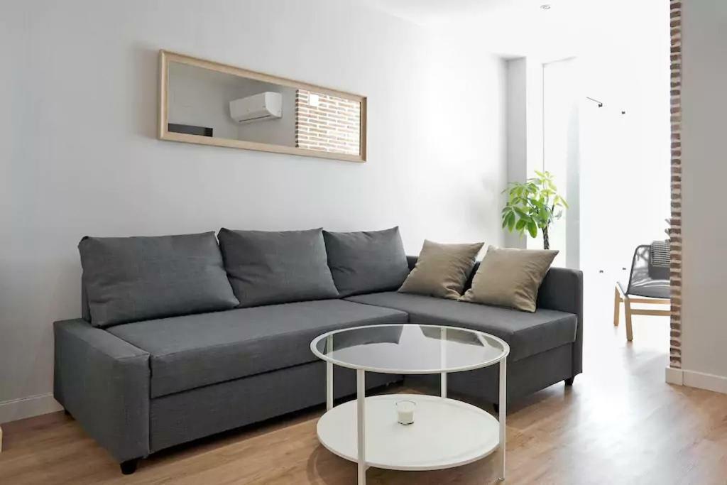 Luxury Apartment Merced By Nagoa Homes مالقة المظهر الخارجي الصورة