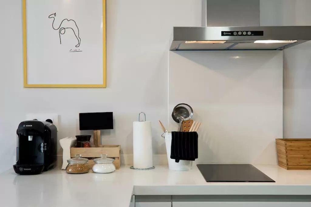 Luxury Apartment Merced By Nagoa Homes مالقة المظهر الخارجي الصورة