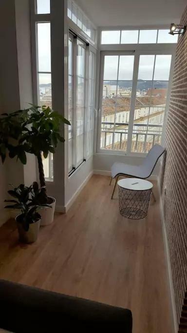 Luxury Apartment Merced By Nagoa Homes مالقة المظهر الخارجي الصورة